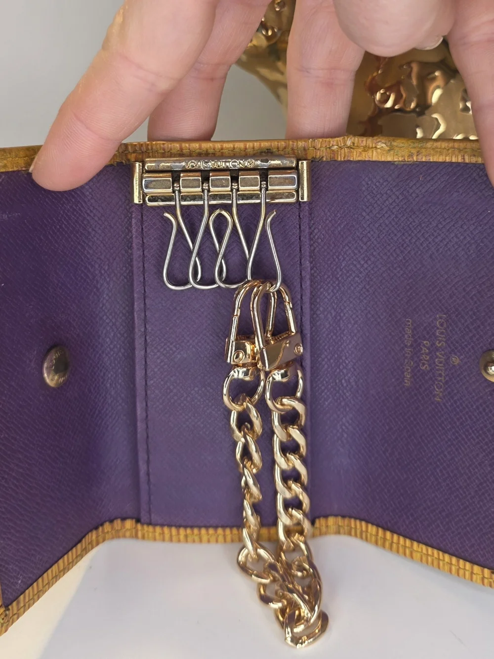 Louis Vuitton Yellow Epi Key Cles Case With Chain ✨️